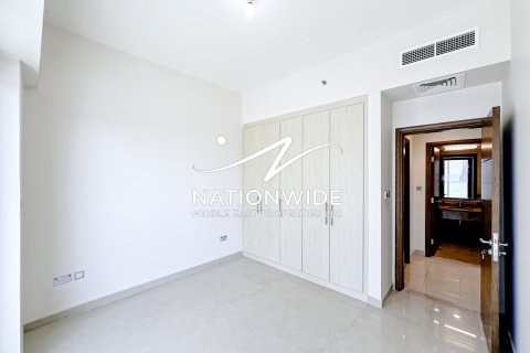 Квартира с 2 спальнями в Абу-Даби, ОАЭ №92820 8
