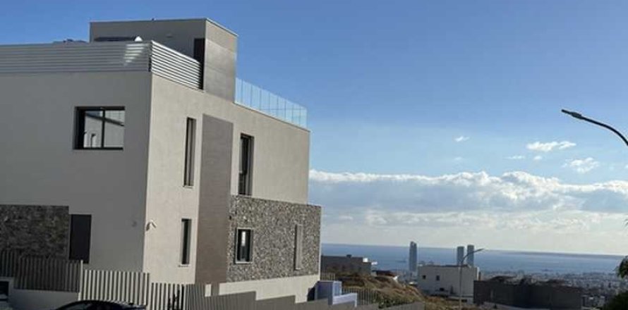 3 dormitorios Villa en Germasogeia, Cyprus No. 30353