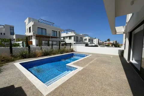 3 bedrooms House in Pernera, Cyprus No. 30348 15