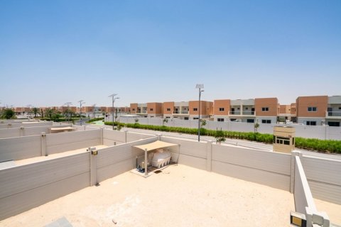 3 dormitorios Townhouse en Al Samha, UAE No. 5812 18