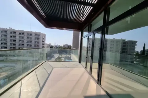 2 bedrooms Apartment in Limassol, Cyprus No. 34862 3