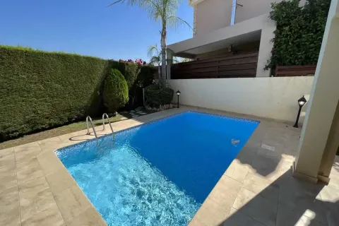 4 bedrooms Villa in Mouttagiaka, Cyprus No. 31778 2