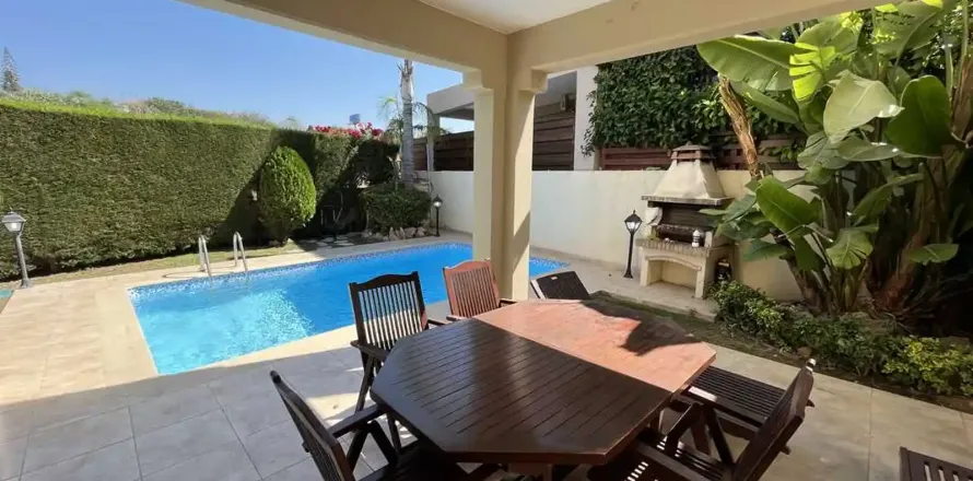 4 bedrooms Villa in Mouttagiaka, Cyprus No. 31778