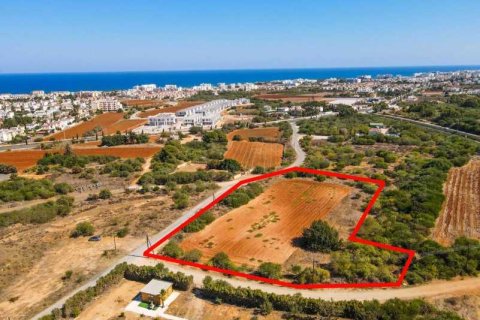 6441m² Land à Paralimni, Cyprus No. 35773 1