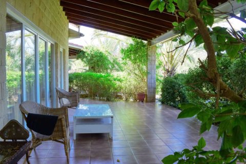 4 dormitorios Bungalow en Agioi Trimithias, Cyprus No. 36850 5