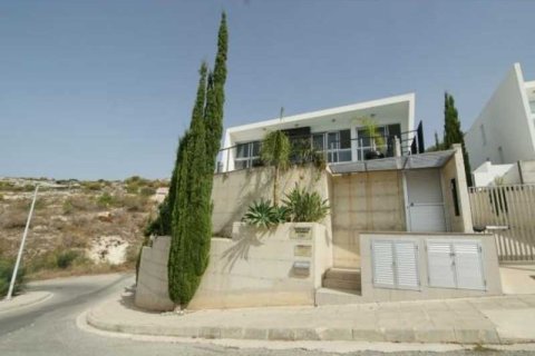 3 dormitorios House en Geroskípou, Cyprus No. 39631 1