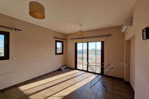 4 dormitorios House en Germasogeia, Cyprus No. 39633 6