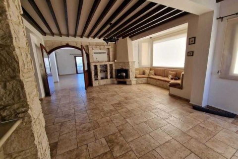 4 dormitorios House en Germasogeia, Cyprus No. 39633 3