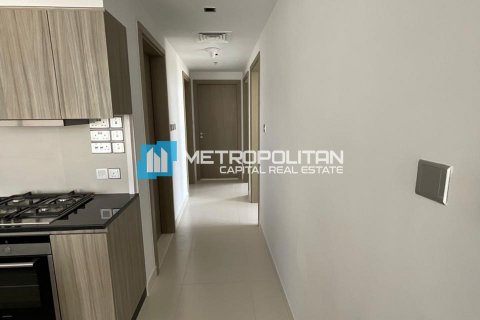 3 bedrooms Apartment in Al Reem Island, UAE No. 53136 8