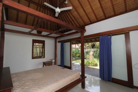 3 bedrooms Villa in Canggu, Indonesia No. 23006 8