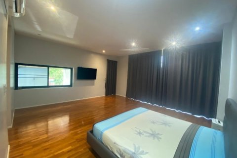 4 bedrooms House in Chiang Mai, Thailand No. 1479 10