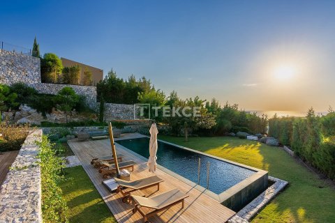 5+2 Villa in Milas, Turkey No. 11797 17