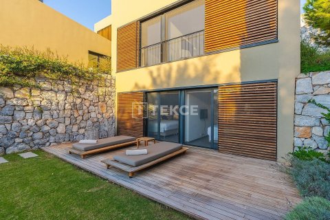 5+2 Villa à Milas, Turkey No. 11797 13