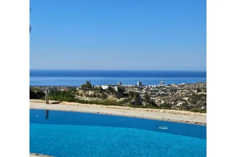 5 bedrooms Villa in Agios Tychonas, Cyprus No. 39439 8