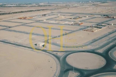 773.7m² Land à Al Shamkha, UAE No. 8574 9