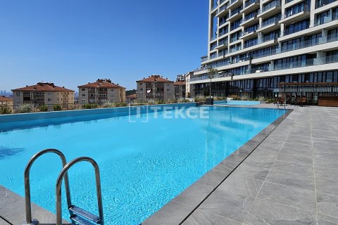 4+1 Apartment en Istanbul, Turkey No. 23648 11