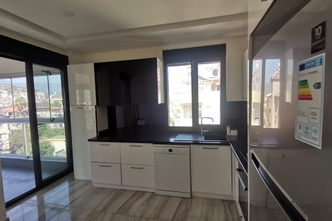 2+1 Apartment en Oba, Turkey No. 14769 10