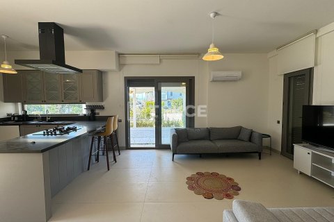 4+1 Villa à Kusadasi, Turkey No. 20701 28