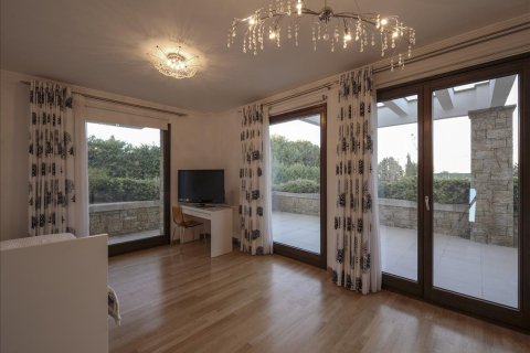 5 bedrooms Villa in Thermi, Greece No. 58360 26