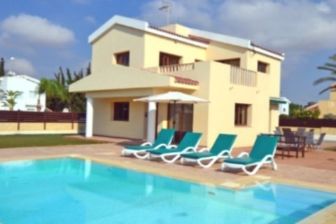 3 bedrooms Villa in Ayia Napa, Cyprus No. 28040 2