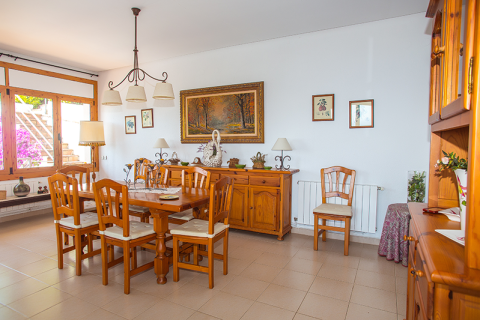 5 dormitorios House en Blanes, Spain No. 25273 3