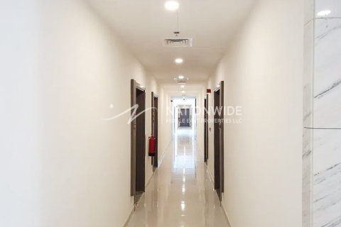 1 bedroom Apartment in Masdar City, UAE No. 3584 4