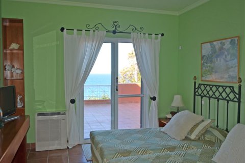 11 dormitorios Villa en Zakynthos, Greece No. 60098 27