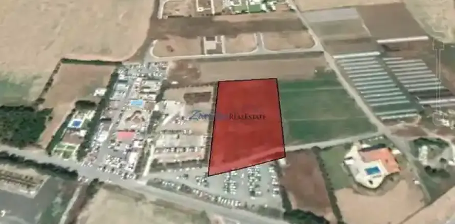 6689m² Land à Dromolaxia, Cyprus No. 35455