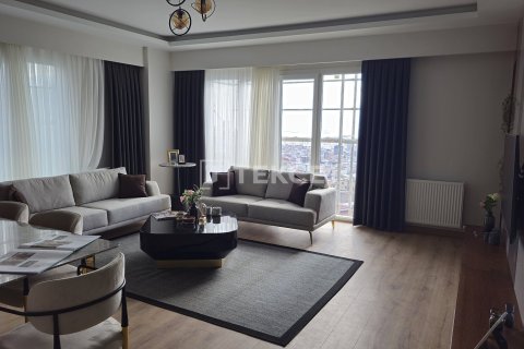 4+1 Apartment in Istanbul, Turkey No. 15586 14