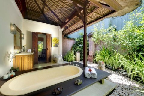 5 bedrooms Villa in Kerobokan, Indonesia No. 22882 10