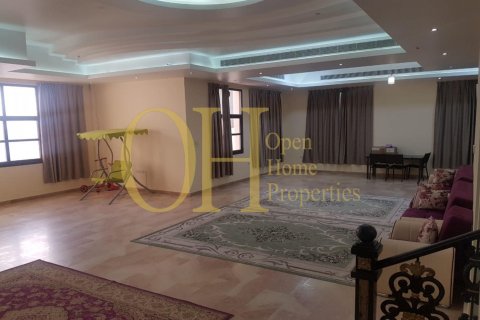 9 dormitorios Villa en Al Shamkha, UAE No. 8614 6