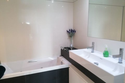 4 dormitorios Apartment en Barcelona, Spain No. 25575 14