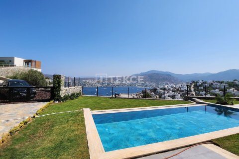 4+1 Villa in Bodrum, Turkey No. 13678 8