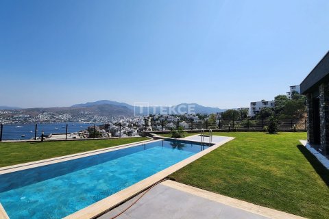 4+1 Villa in Bodrum, Turkey No. 13678 5