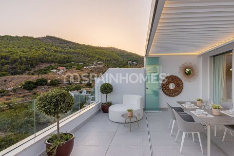 3 bedrooms Villa in Almunecar, Spain No. 26269 10