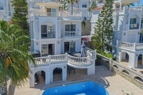 5 rooms Villa in Antalya, Turkey No. 21179 1