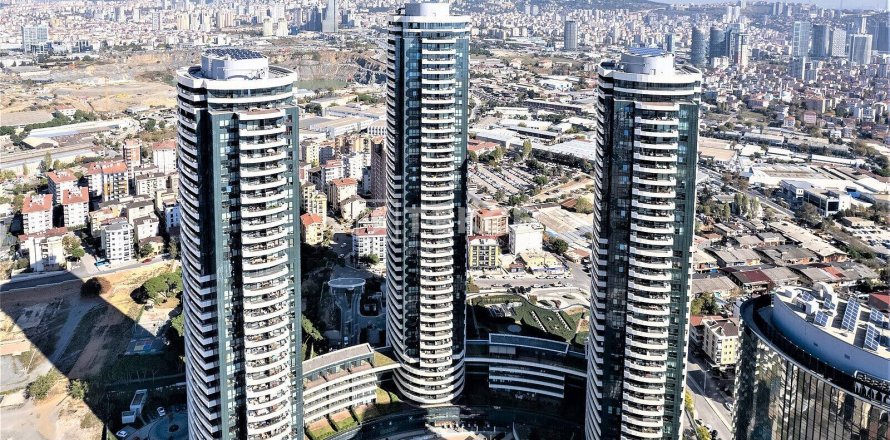 3+1 Appartement à Istanbul, Turkey No. 20879