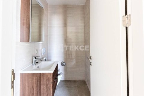 3+1 Apartment en Istanbul, Turkey No. 20879 6