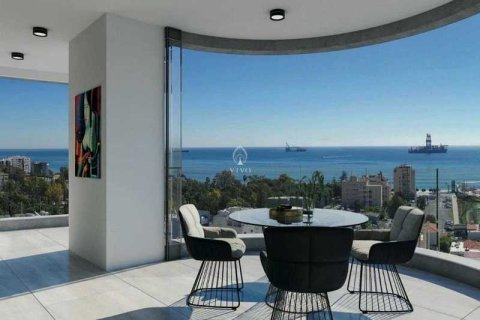 2 bedrooms Apartment in Limassol, Cyprus No. 77704 2