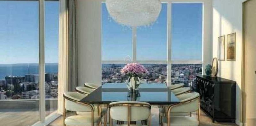 2 bedrooms Apartment in Limassol, Cyprus No. 77704