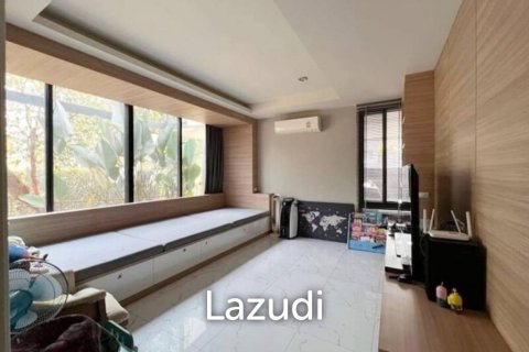 4 bedrooms House in Chiang Mai, Thailand No. 2351 9