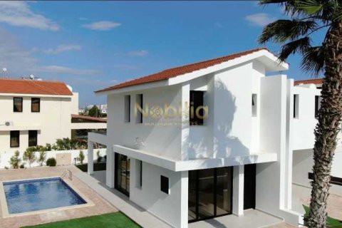 4 bedrooms Villa in Larnaca, Cyprus No. 65595 3