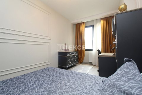 4+1 Appartement à Istanbul, Turkey No. 11227 12