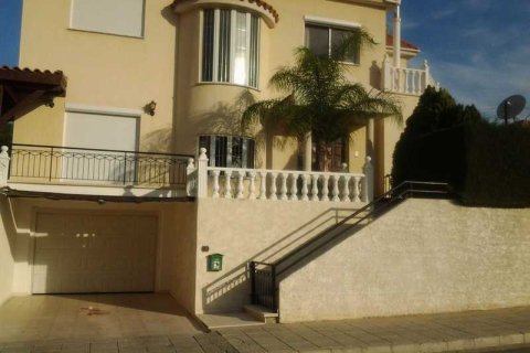 4 dormitorios House en Agios Tychonas, Cyprus No. 72574 1