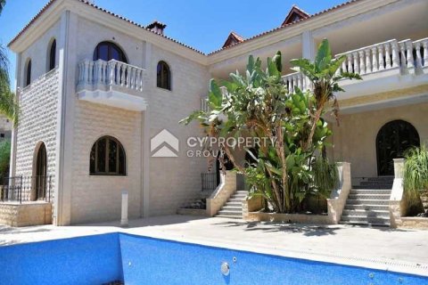 5 dormitorios House en Oroklini, Cyprus No. 72571 3