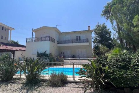 3 dormitorios House en Parekklisia, Cyprus No. 72575 1