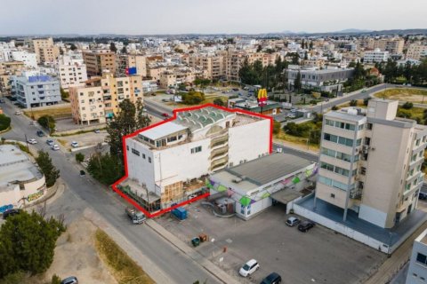 2028m² Commercial property à Nicosia, Cyprus No. 47557 3