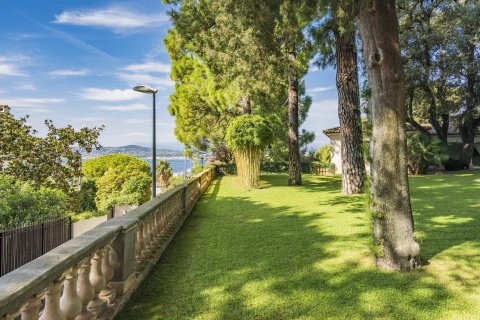 6 bedrooms Villa in Antibes, France No. 67330 7