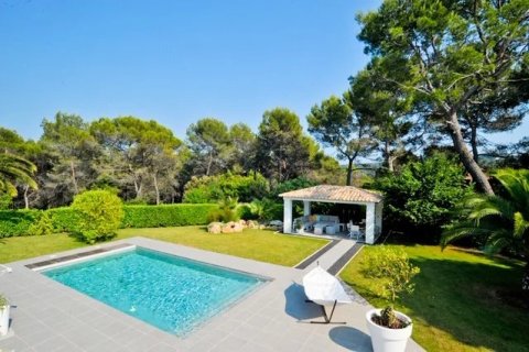 4 bedrooms Villa in Mougins, France No. 67328 3