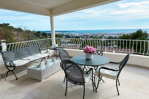 4 bedrooms Villa in Cannes, France No. 67332 5